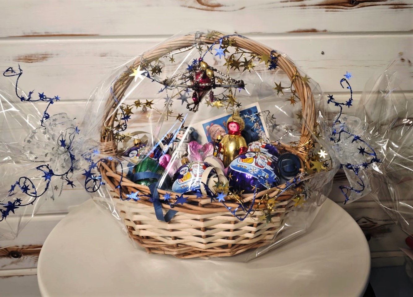 Просто Космос! Набор новогодних игрушек в корзине Просто Космос! Набор новогодних игрушек в корзине