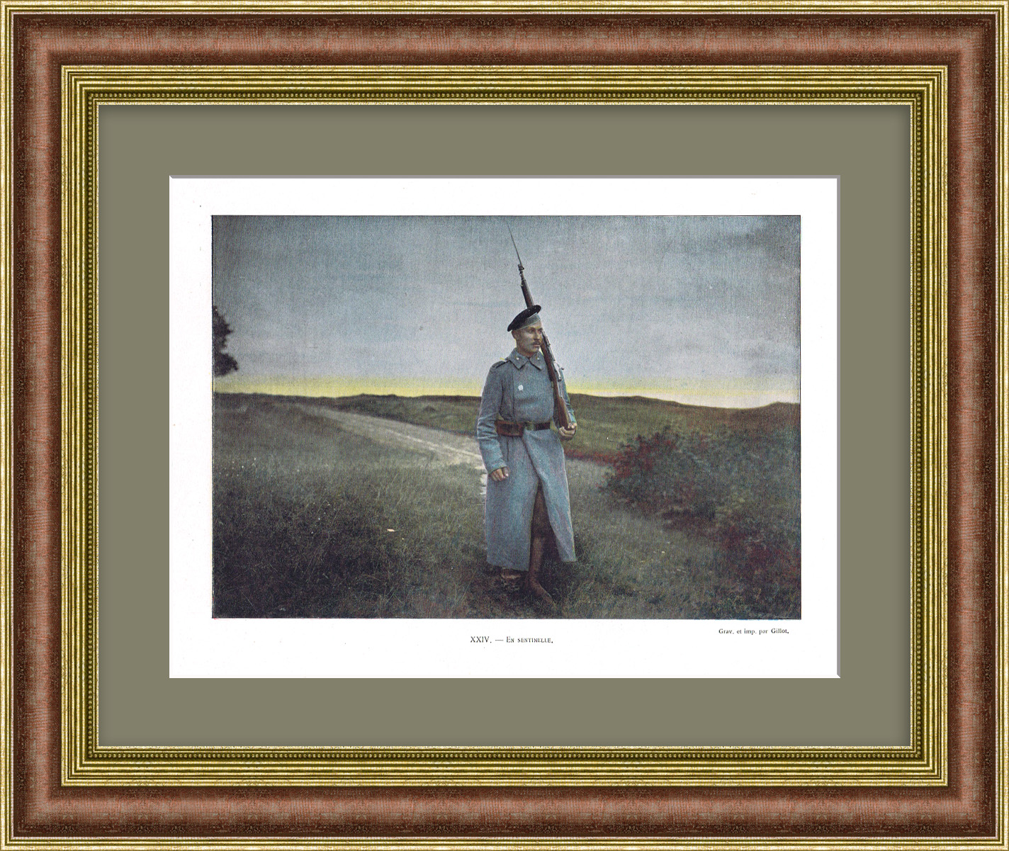 Часовой, солдат Российской империи. Старинная фототипия начала 20 века Часовой, солдат Российской империи. Старинная фототипия начала 20 века