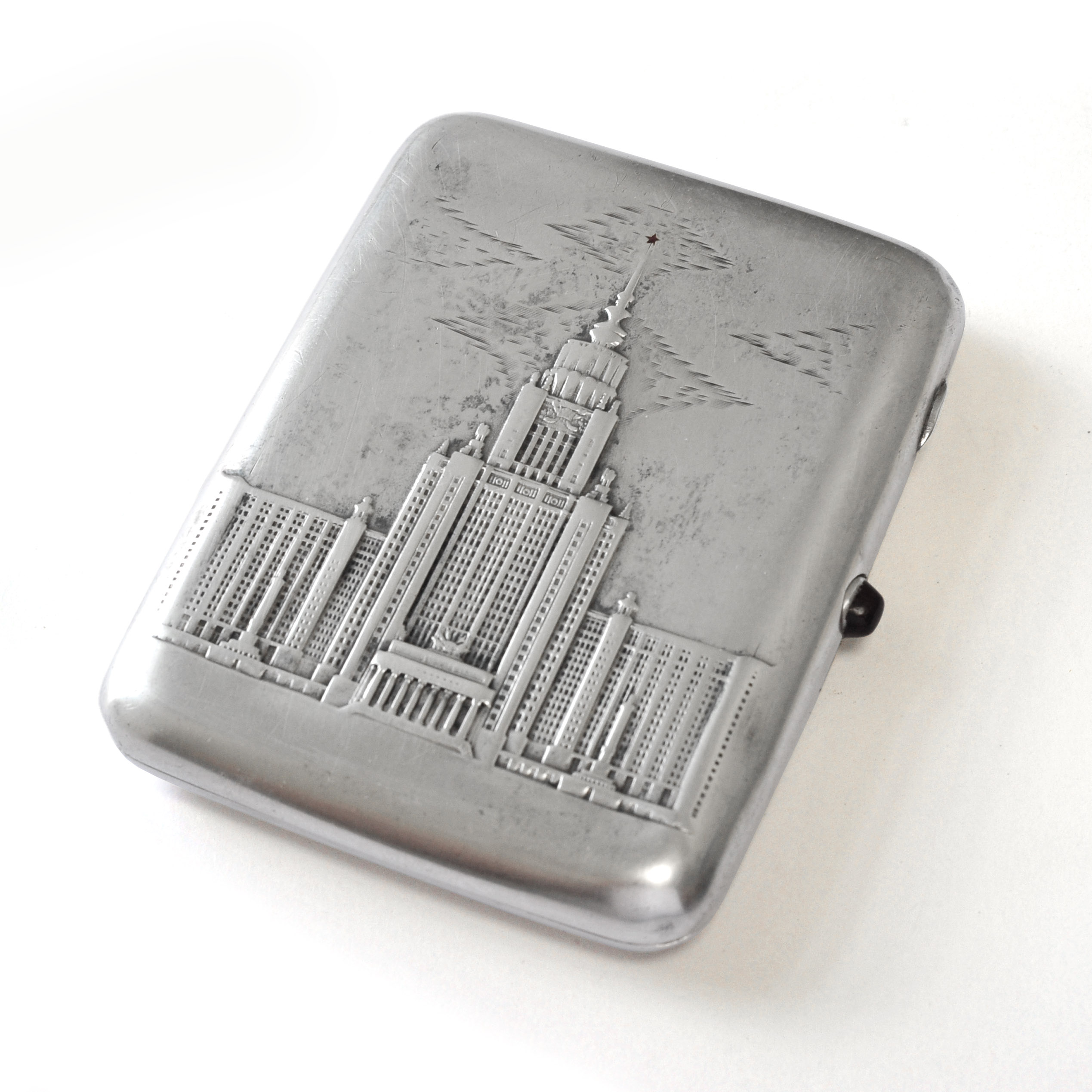 МГУ, советский портсигар. Серебро 875 пробы МГУ, советский портсигар. Серебро 875 пробы