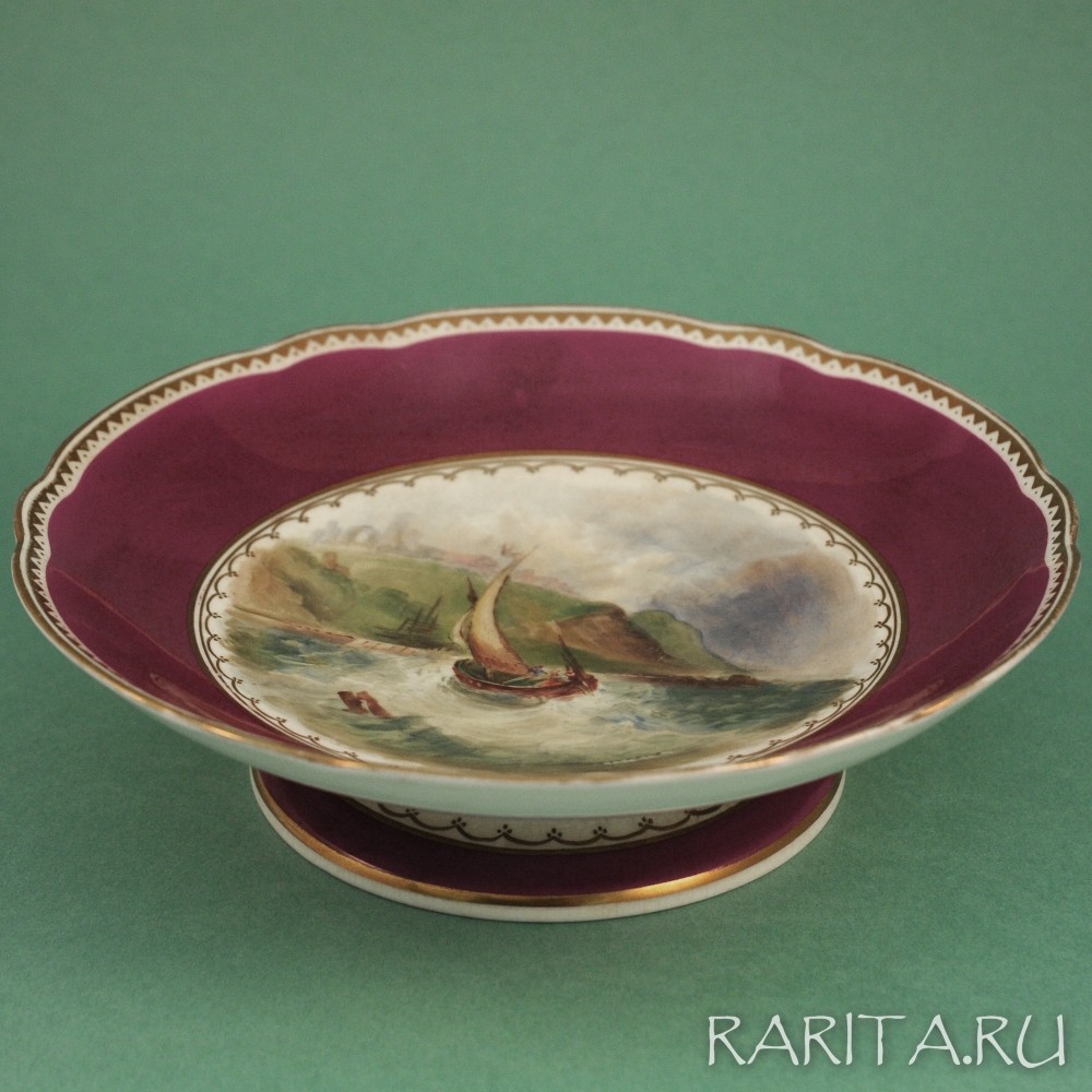 Антикварная фарфоровая ваза для фруктов с ручной росписью "Парусник в бурном море" Антикварная фарфоровая ваза для фруктов с ручной росписью "Парусник в бурном море"