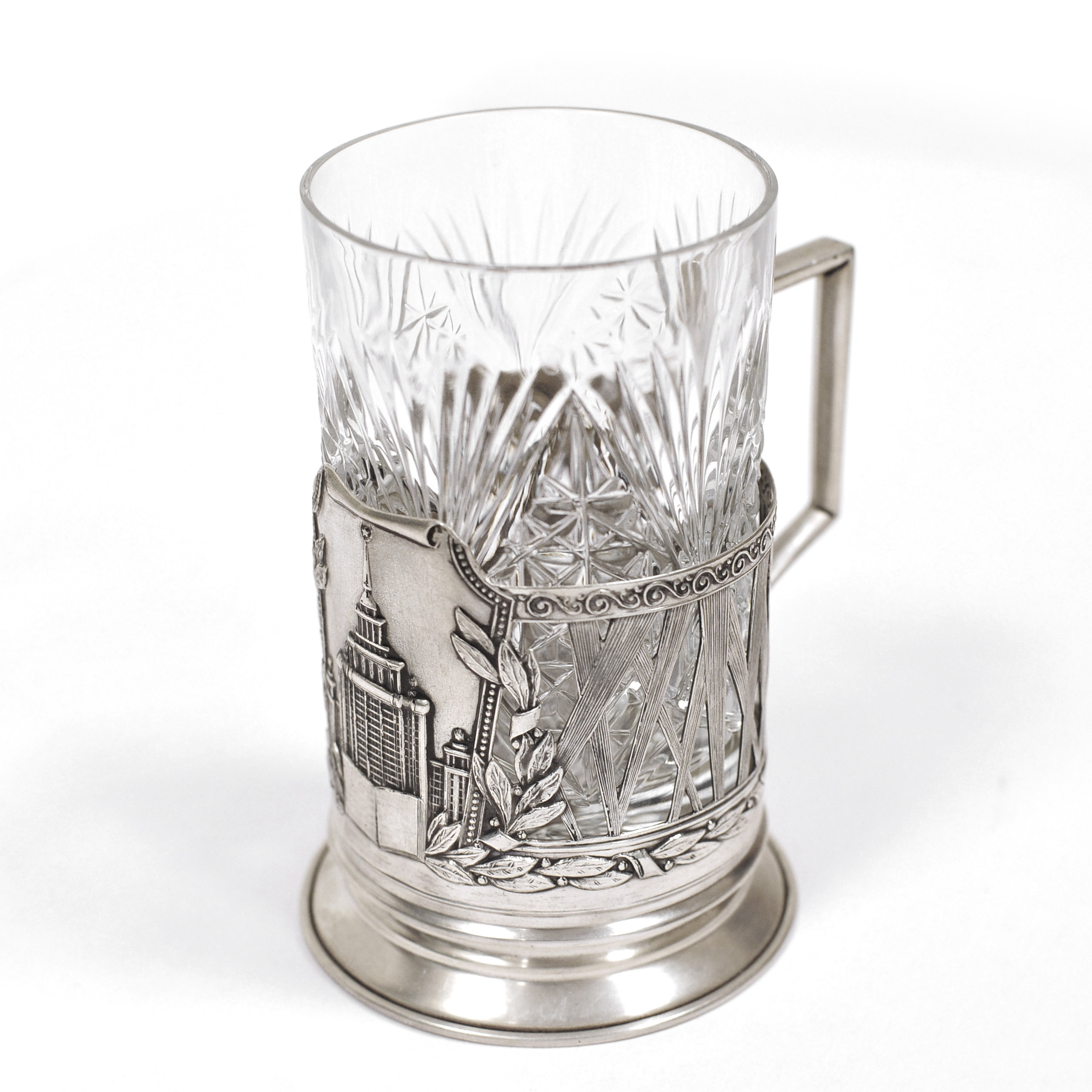 Подстаканник МГУ им. М.В. Ломоносова. Серебро 875 пробы Подстаканник МГУ им. М.В. Ломоносова. Серебро 875 пробы