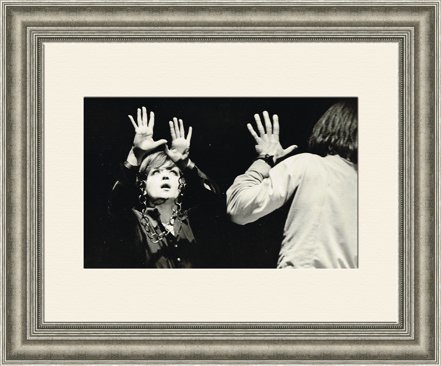 Алиса Фрейндлих в спектакле "Интервью в Буэнос Айросе" 1983 г. Алиса Фрейндлих в спектакле "Интервью в Буэнос Айросе" 1983 г.