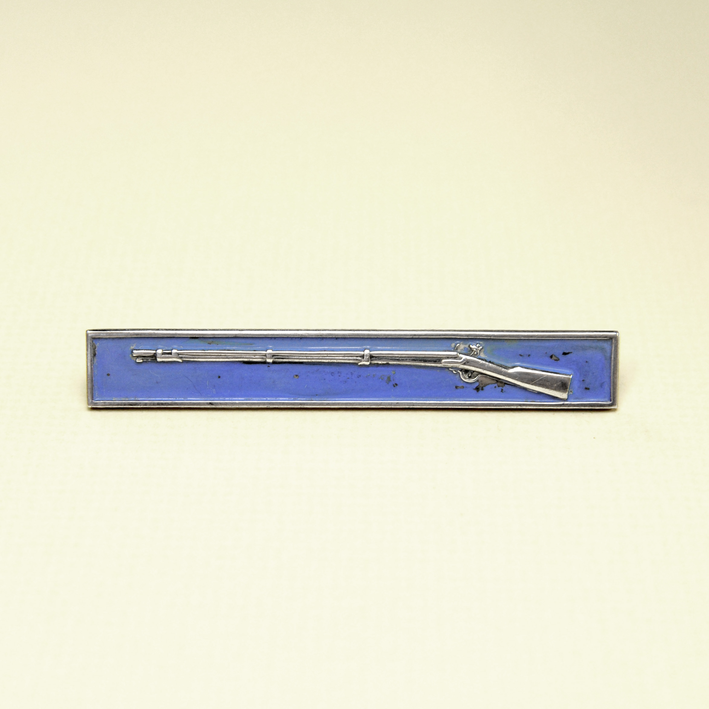 Винтажный серебряный наградной знак армии США Винтажный серебряный наградной знак армии США