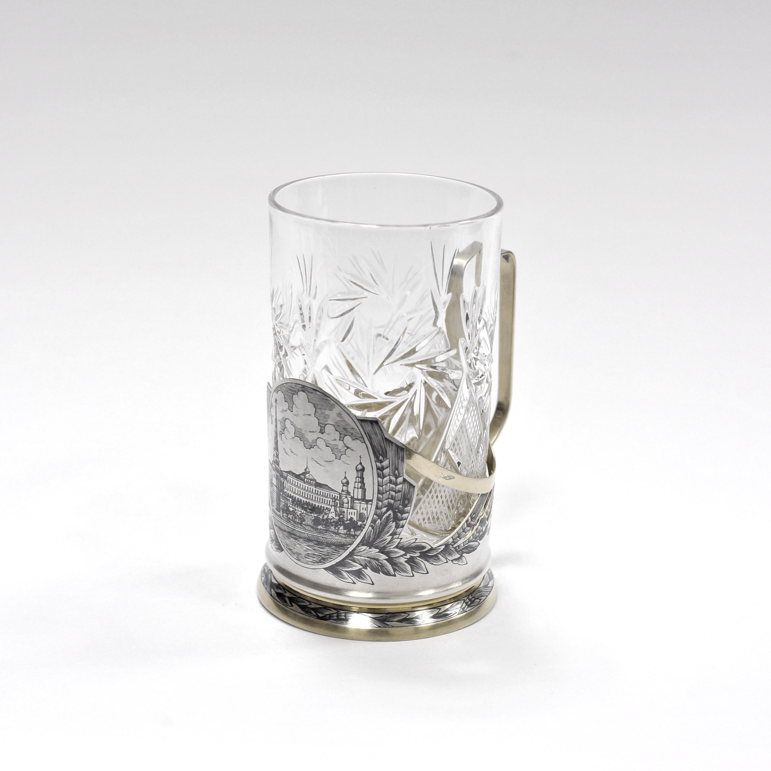 Серебряный, старинный подстаканник, 1965 г. Московский Кремль, Большой Кремлевский дворец Серебряный, старинный подстаканник, 1965 г. Московский Кремль, Большой Кремлевский дворец