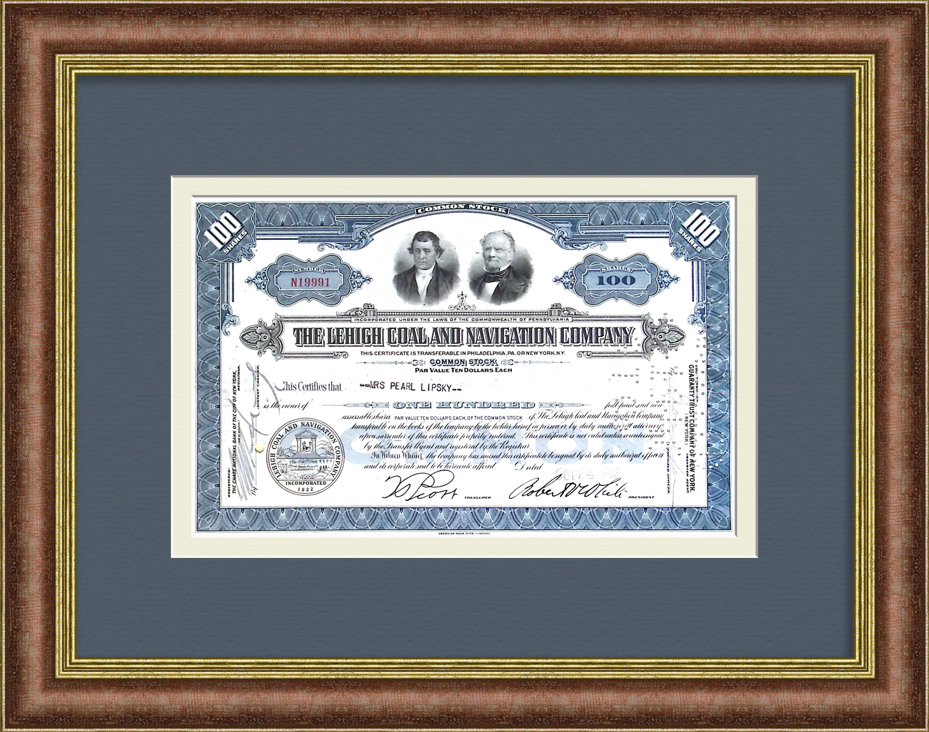 Сертификат на 100 акций 1945 года. Лихайская угольная и навигационная компания Сертификат на 100 акций 1945 года. Лихайская угольная и навигационная компания